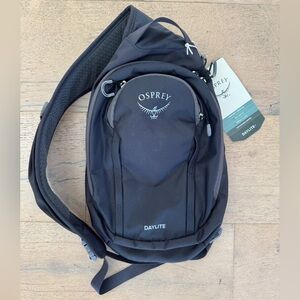 OSPREY Daylite Backpack in Dark Gray/Black